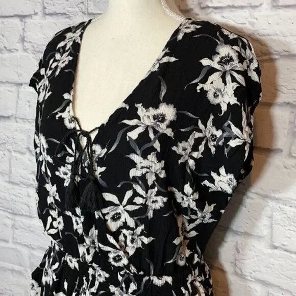 Black and White floral Whimseycore Romantic midi dress Size Large - Picture 7 of 11